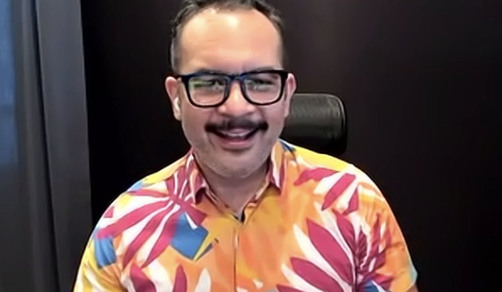 "If the work itself becomes the reward, there's no stopping it—that's the kind of imagination we need."

— <a href="/herreraylozano/">Lorenzo Herrera y Lozano</a> speaks about his transformational funding work with @justicefunders at #TruthAndTransformation 2023

@IARA_HKS