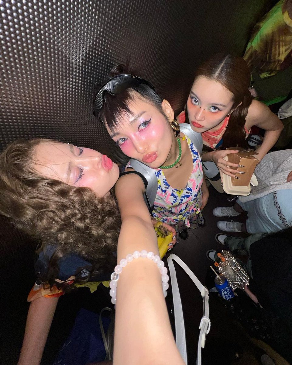 heyyy <a href="/XGOfficial_/">XG OFFICIAL</a> 🤭