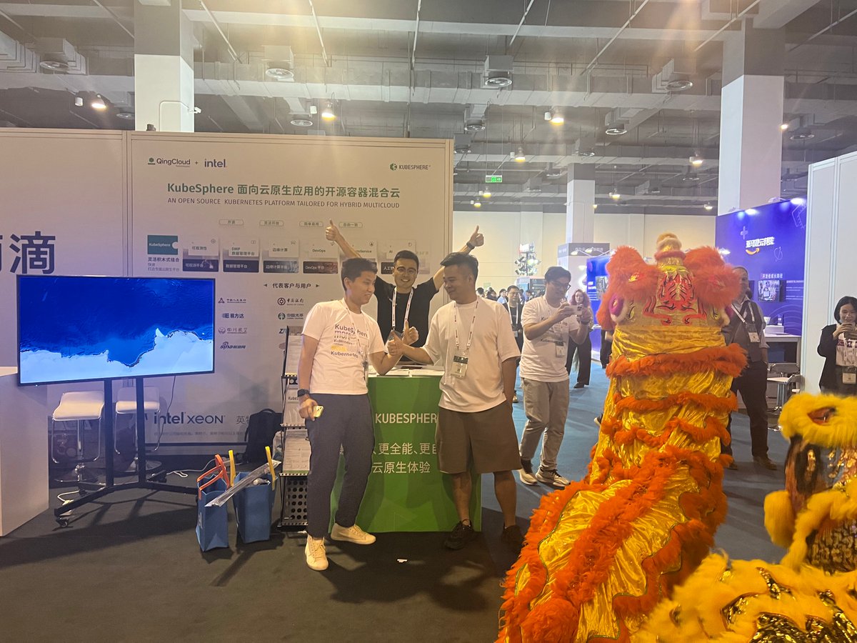 KubeSphere's tweet photo. Big party for all  #cloudnative fans at #kubecon #shanghai,  the right time and the right place to meet all KubeSphere friends~~~~ https://t.co/hGnsCSuxnw