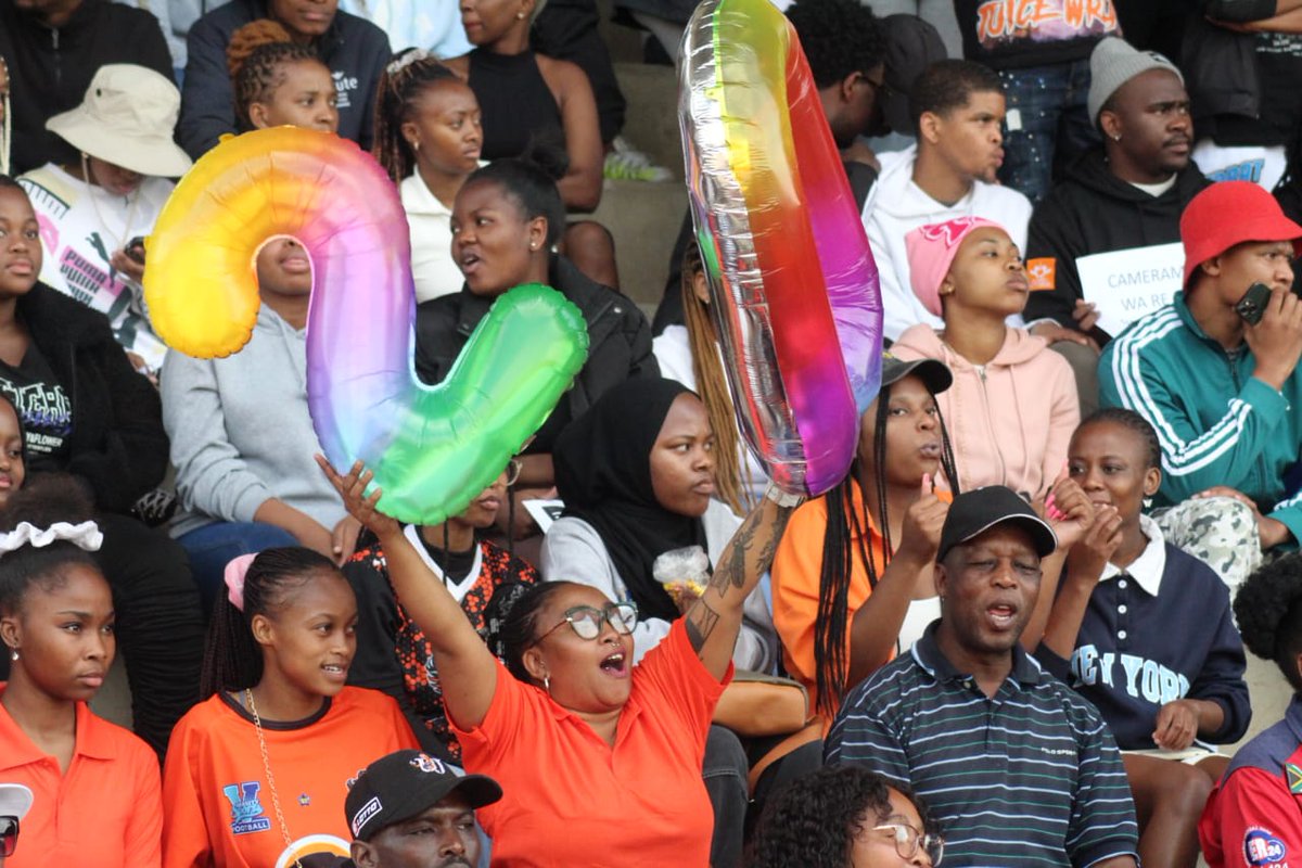 What a turn-out at the Varsity Football 2023 final! The #iyachesaFan's have filled up UJ Soweto stadium and the onfield action hasnt disappointed!

Don't forget to post your pics from the game and tag us! You could win R1000 in the #iyachesaFAN competition!