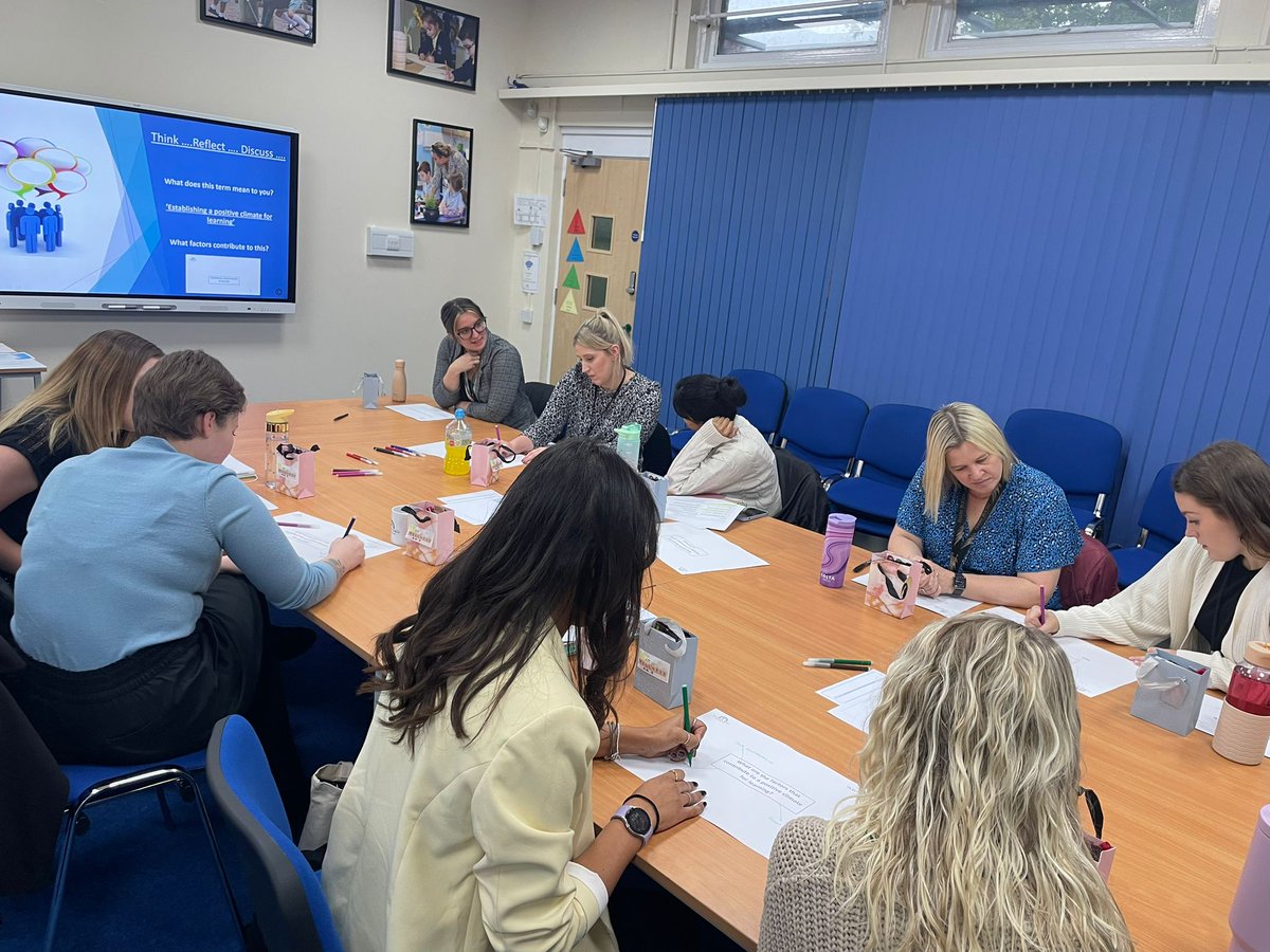 Elston Hall Learning Trust tweet media