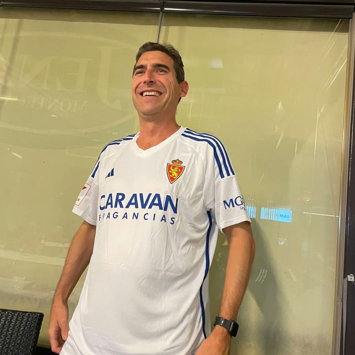 Ayer, celebramos la Asamblea General ordinaria anual de nuestra Peña Zaragocista.
Se aprobaron los asuntos contenidos en el orden del día, incluido el sorteo de una camiseta de nuestro <a href="/RealZaragoza/">Real Zaragoza</a> 
Gracias a todos por venir 👏👏👏