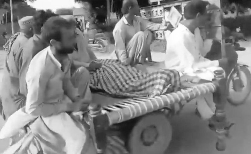 In a deeply distressing incident, security forces have tragically opened fire on innocent villagers in Sakrand, resulting in heartbreaking casualties.
#sakrandbleeds