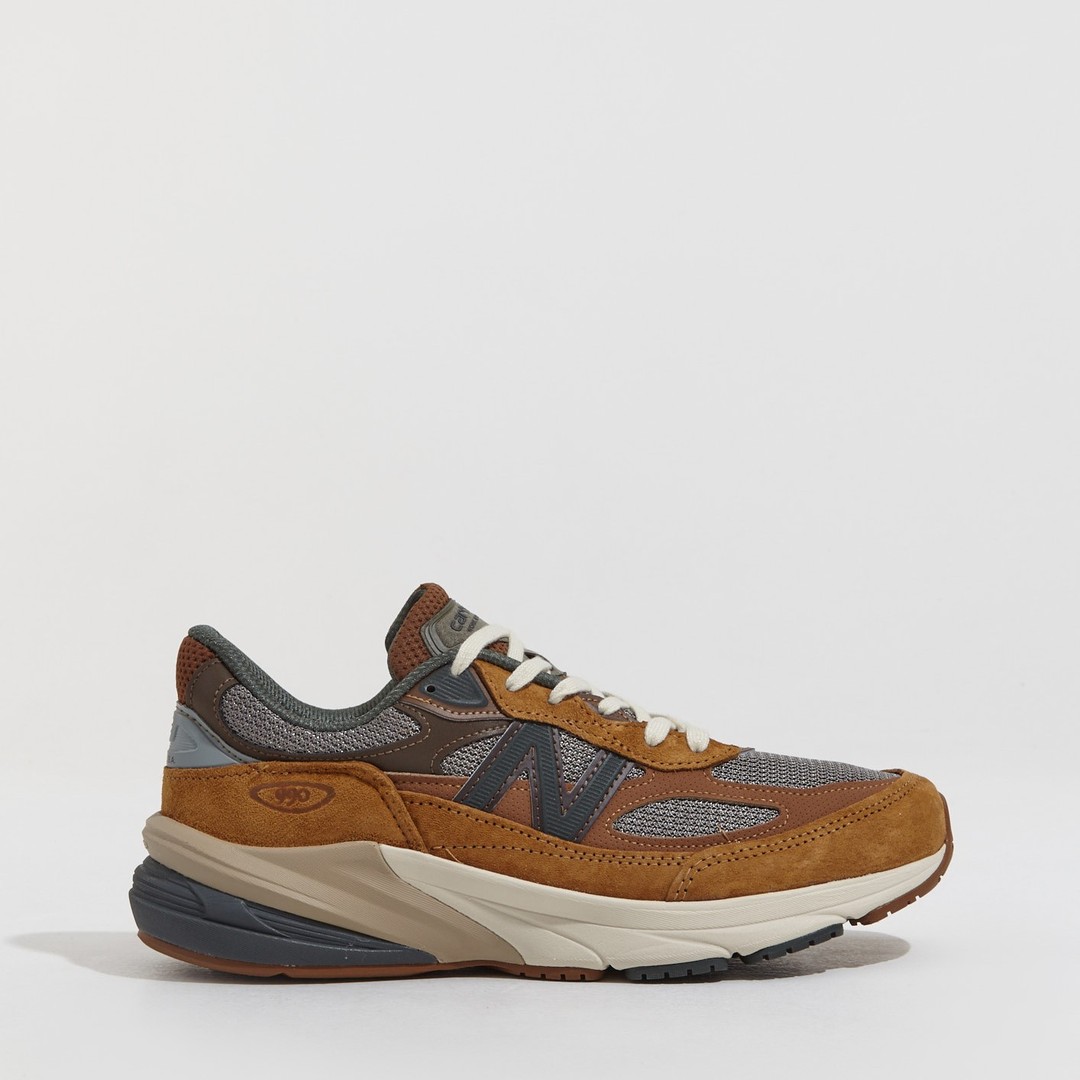 highsnobiety's tweet photo. Carhartt WIP x New Balance 990v6 (2023) https://t.co/wwqMwfiay9 https://t.co/9mjtvb6hfc