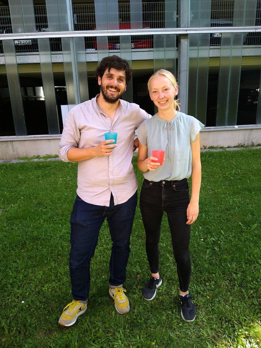 Guillermo Luxán (@gluxan) on Twitter photo Party day! Today we celebrate Leah Vanicek who finished her master thesis aaaand... she will join the lab for her PhD 💃🏻💃🏻 Vascular biology tweeps, keep your eyes peeled, she is coming! <a href="/InstCardReg_FFM/">Institute of CVR</a> <a href="/CPI_ExStra/">CPI</a> <a href="/goetheuni/">Goethe-Universität</a> Party day! Today we celebrate Leah Vanicek who finished her master thesis aaaand... she will join the lab for her PhD 💃🏻💃🏻 Vascular biology tweeps, keep your eyes peeled, she is coming! <a href="/InstCardReg_FFM/">Institute of CVR</a> <a href="/CPI_ExStra/">CPI</a> <a href="/goetheuni/">Goethe-Universität</a>