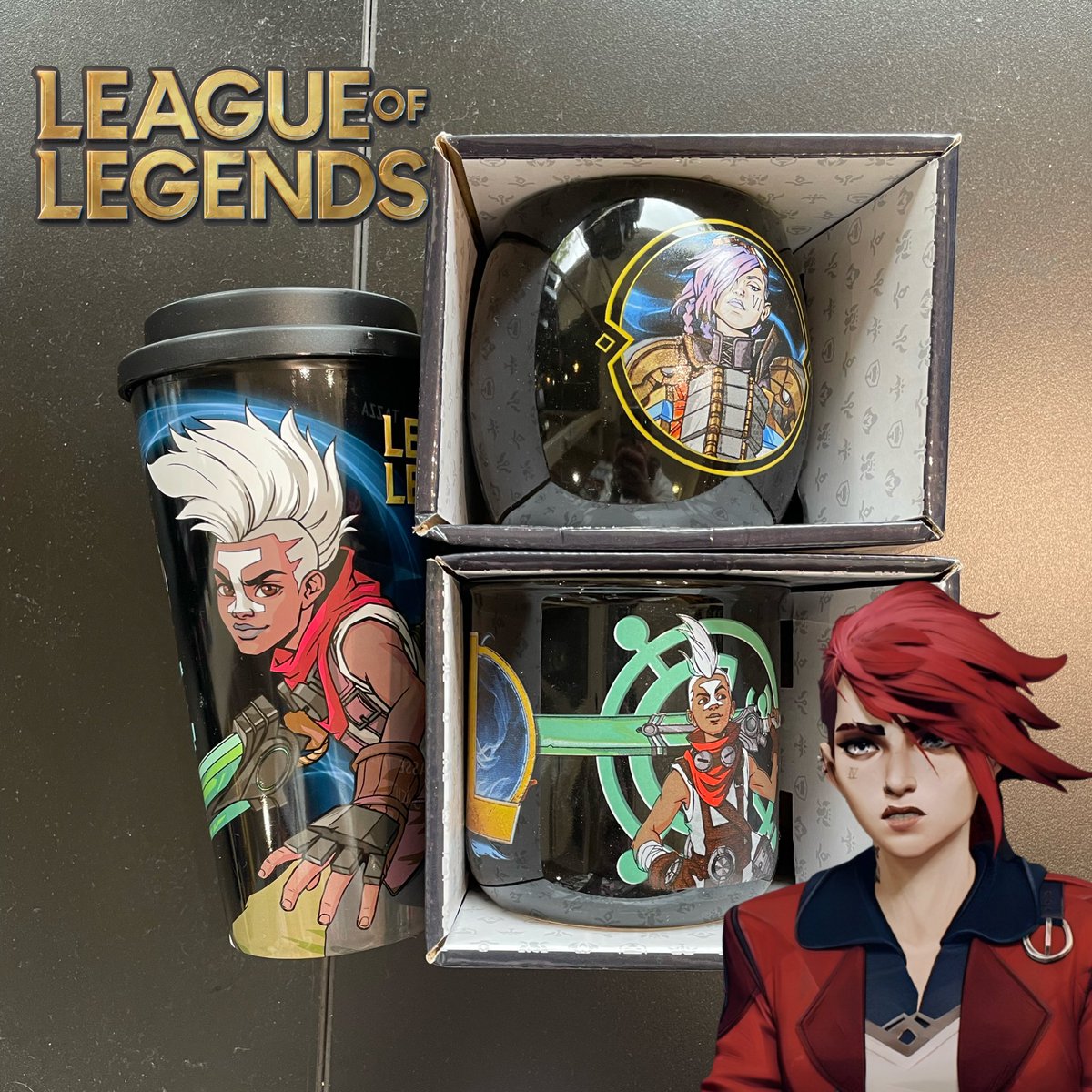 hmv Solihull (@hmvSolihull) on Twitter photo 2023-09-28 14:58:42 🦈 LEAGUE OF LEGENDS 🔥 “See ya!” - Jinx 🦈 Need a hydration break while grinding ranks? We’ve got you covered with new #leagueoflegends mugs, cups and bottles! 🔥 @riotgames #lol #leagueoflegendsarcane #jinx #vi 🦈 LEAGUE OF LEGENDS 🔥 “See ya!” - Jinx 🦈 Need a hydration break while grinding ranks? We’ve got you covered with new #leagueoflegends mugs, cups and bottles! 🔥 @riotgames #lol #leagueoflegendsarcane #jinx #vi