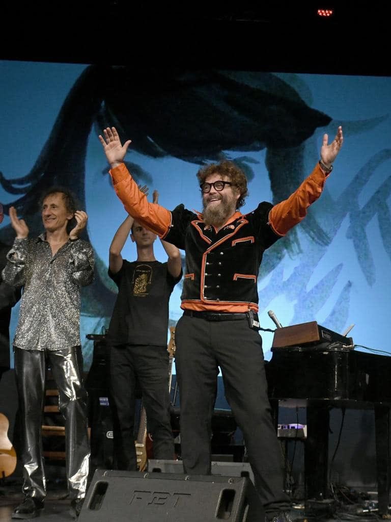 Extraliscio tweet media