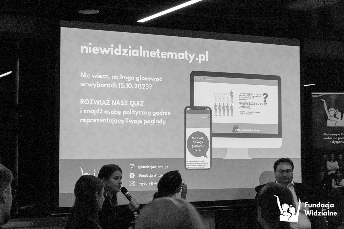 oko_press's tweet photo. Latarnik wyborczy inny niż wszystkie #OKOpress #wybory @agajed @widzialne https://t.co/tl90Sk6gDO https://t.co/xElHbLbZow