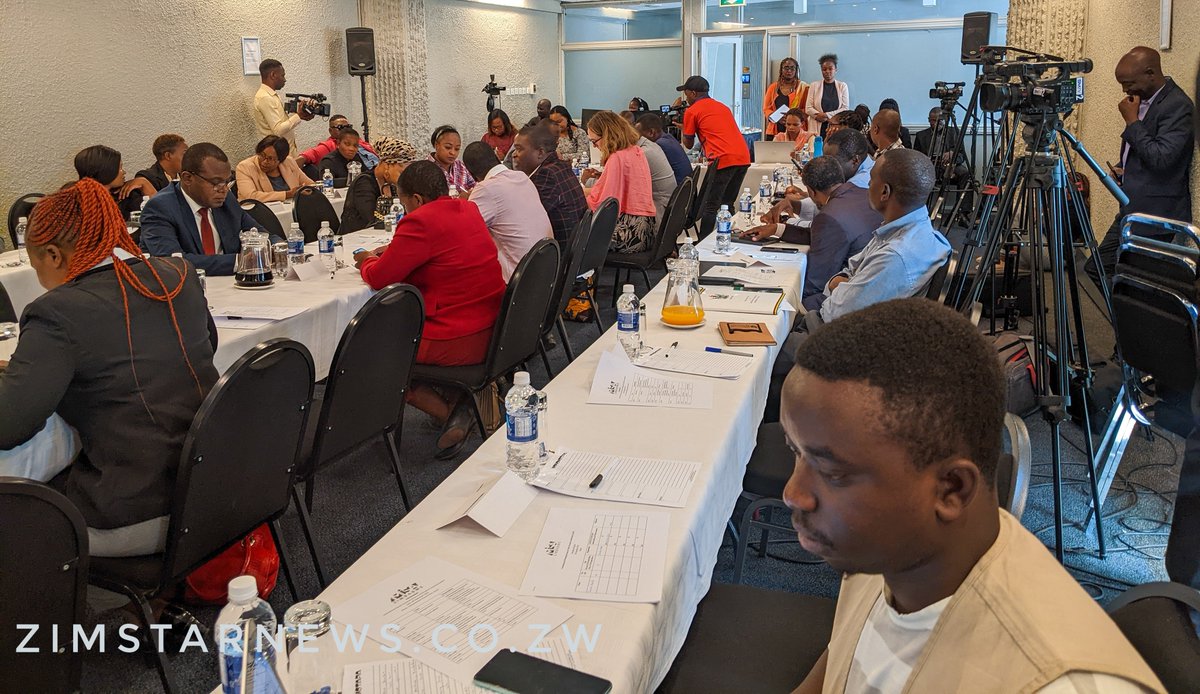 Scenes captured at commemoration of the international universal access to information day commemorations in Harare this Thursday.
@MAZ_Zim @misazimbabwe @nickmangwana @monitorszim @Zim_Media_Com @InfoMinZW @HeraldZimbabwe 
@PoliceZimbabwe