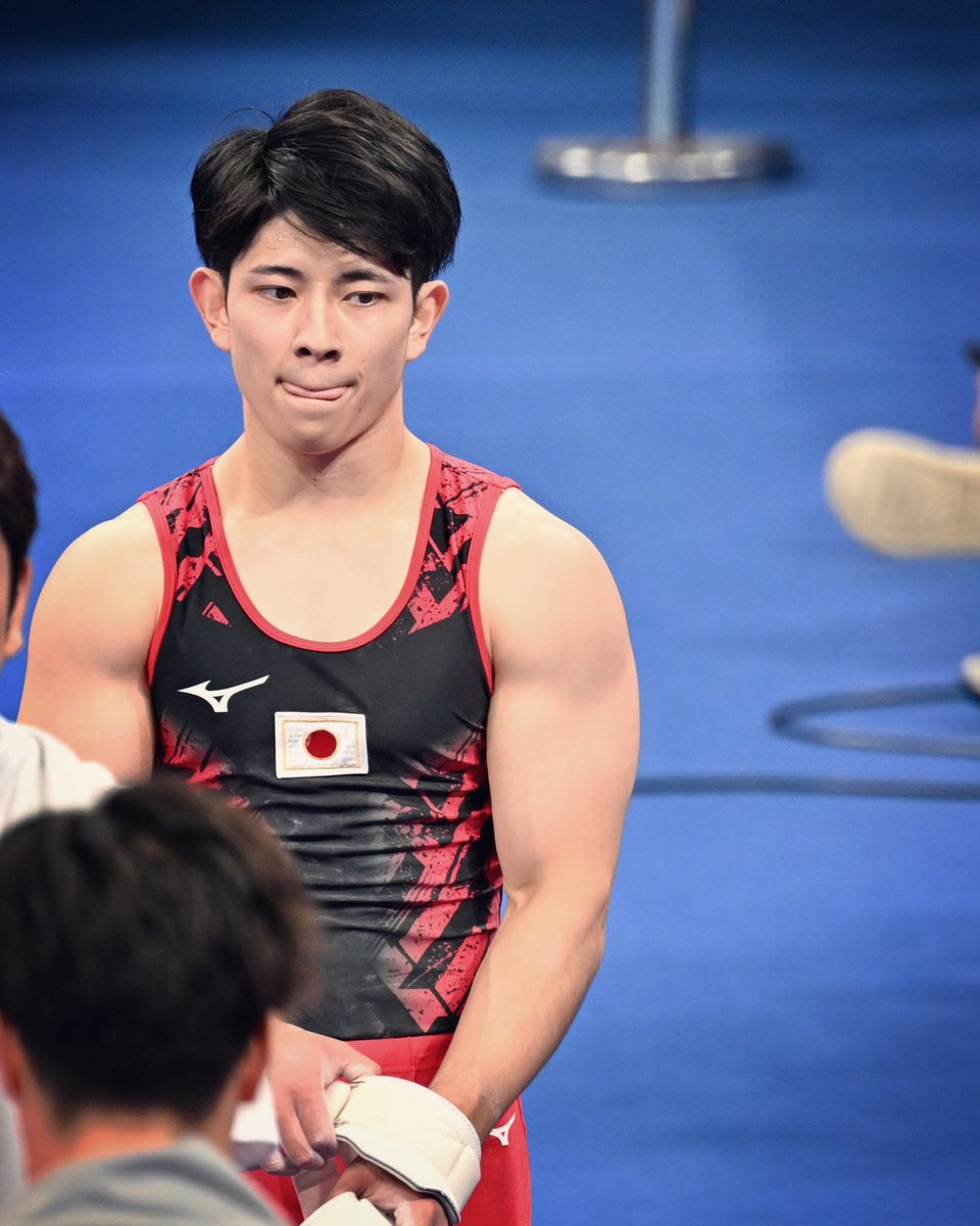 Wangchaoen's tweet photo. アジア大会、最後の決勝、頑張って https://t.co/5lvS8pL4sS