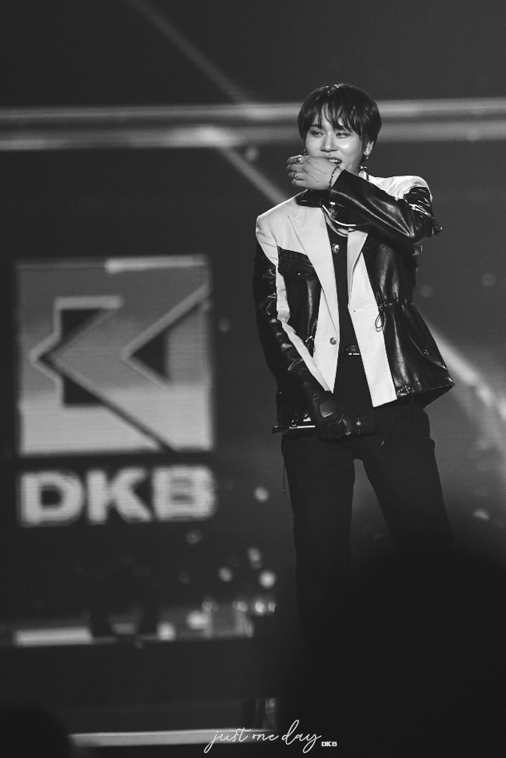 JustonedayDkb's tweet photo. #dkb #dkbgk #다크비 #지케이 #김광현 #happybirthdayGK
지케이 생일 축하한다! https://t.co/qwuj8Fk3Ve