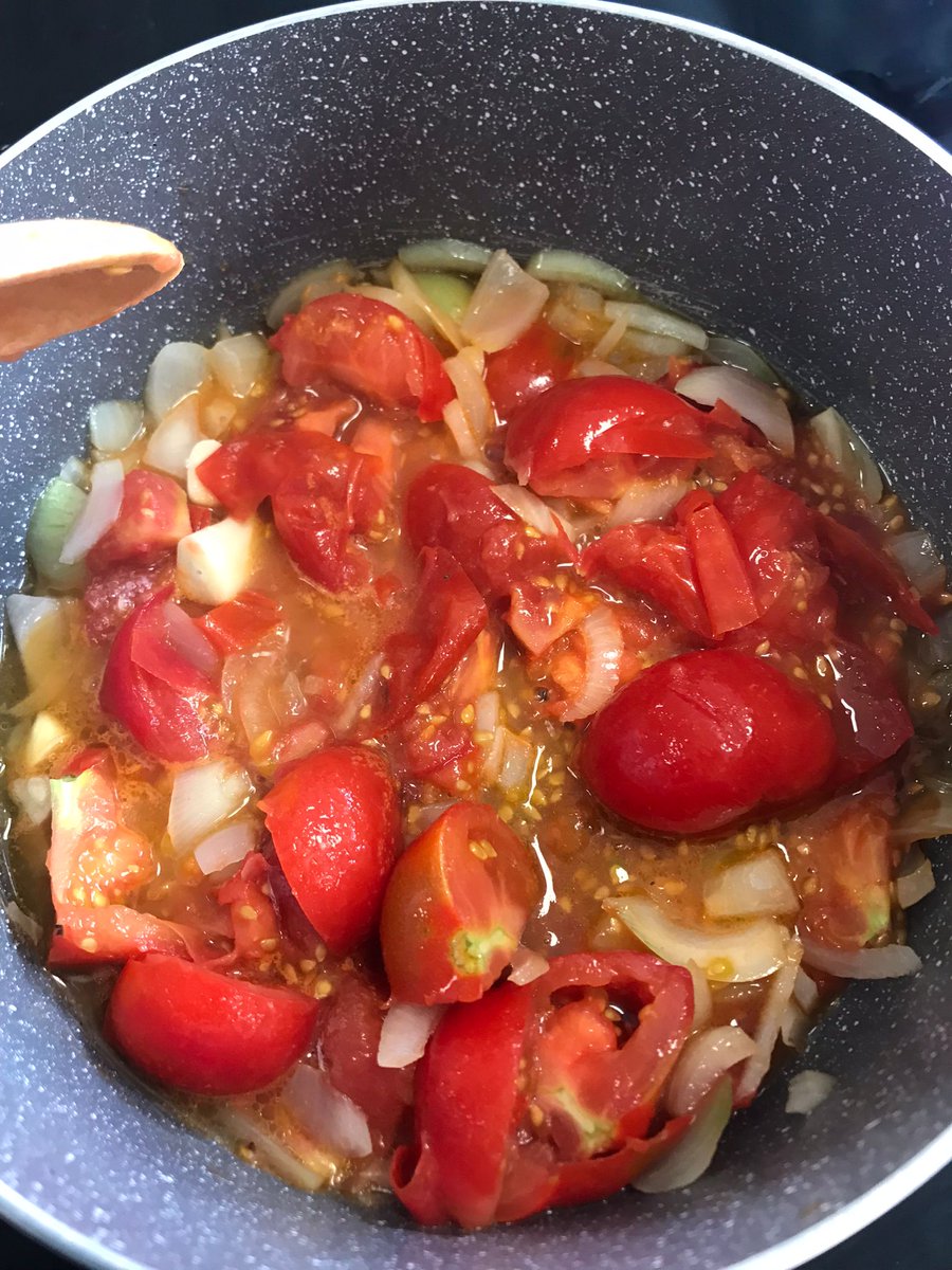 Cookery Club made tomato pasta using onions and tomatoes grown in our very own Springwest Blooms garden. #wellytobelly #nofood miles <a href="/SpringwestA/">Springwest Academy 💙</a> <a href="/s/">『S』</a>