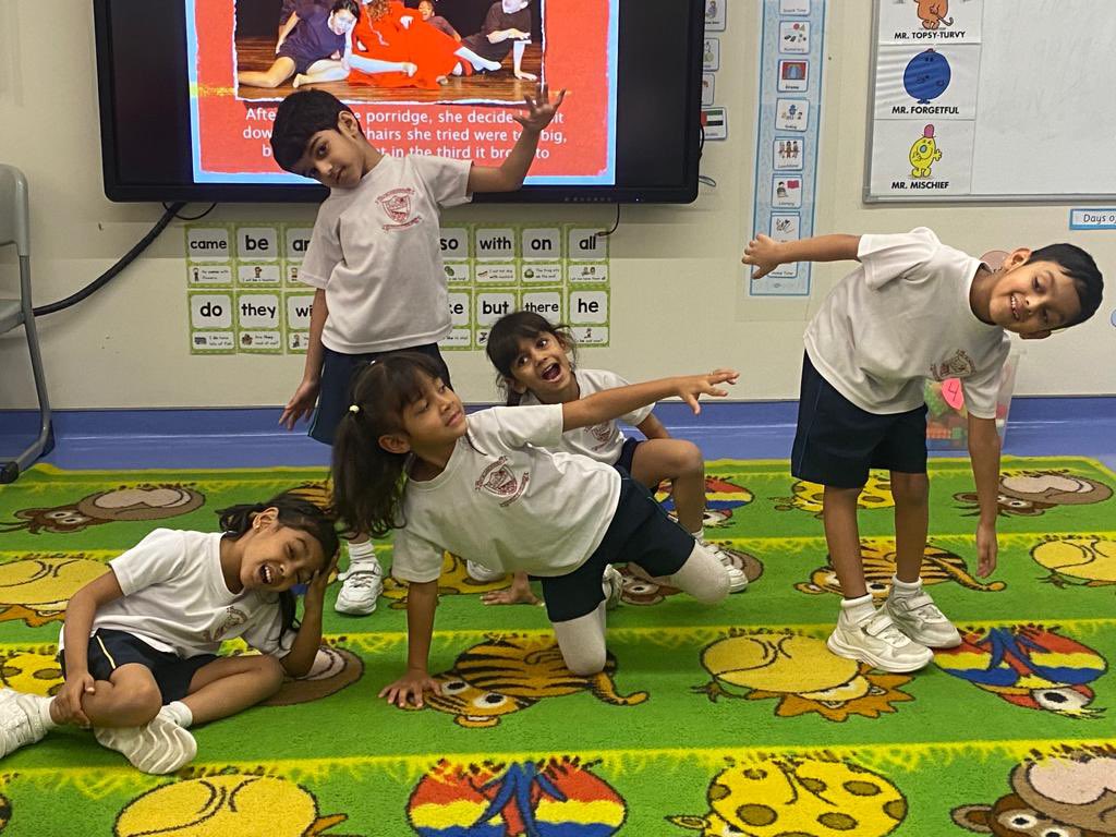 GayatriKakade16's tweet photo. “Mini directors at work! 🎬 Selecting scenes from various stories and transforming them into captivating tableaus. #dynamicdolphins @MichelleVerghe1 @NMSKindergarten https://t.co/6n7ihE30ob