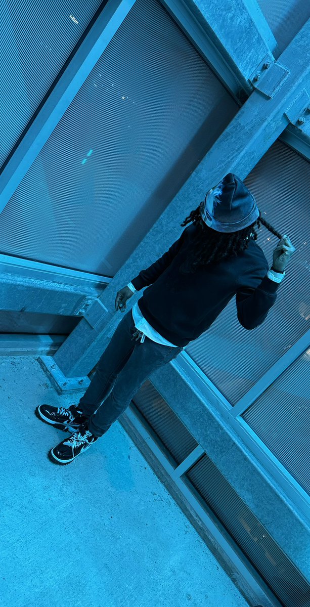 BenjaminBlue 💙 tweet media