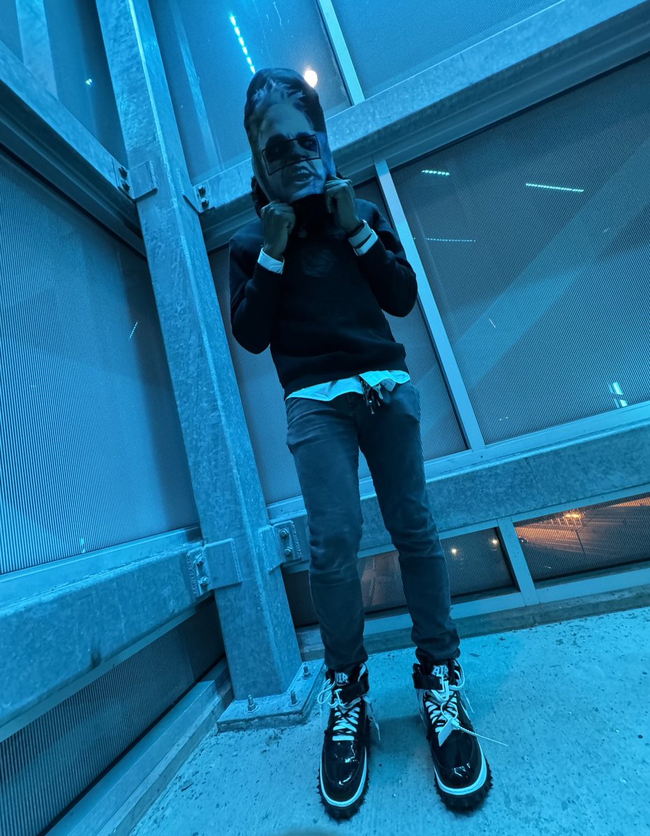 BenjaminBlue 💙 tweet media