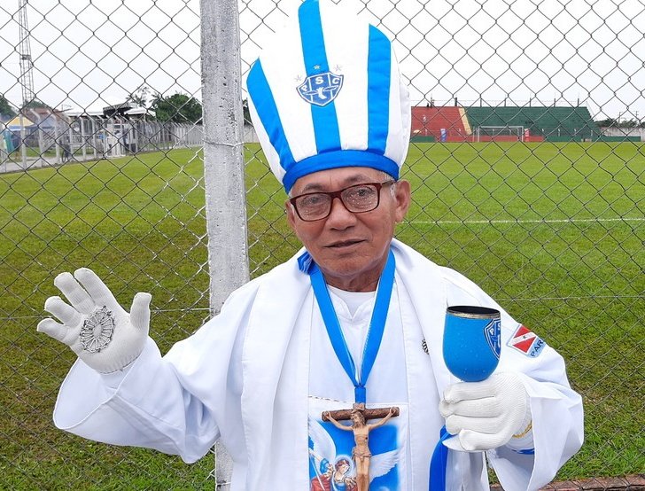 TocadoLeao1905's tweet photo. Alô galera ontem aconteceu essa tragédia dos moradores da sacramenta como todos sabem essa figura ilustre perdeu sua residência assim como outras famílias, vamos ajudar, nessas horas não existe rivalidade e sim o ser humano 👊🦁

CHAVE PIX responsabilidadesocial@paysandu.com.br https://t.co/pVwwvN3Jw4