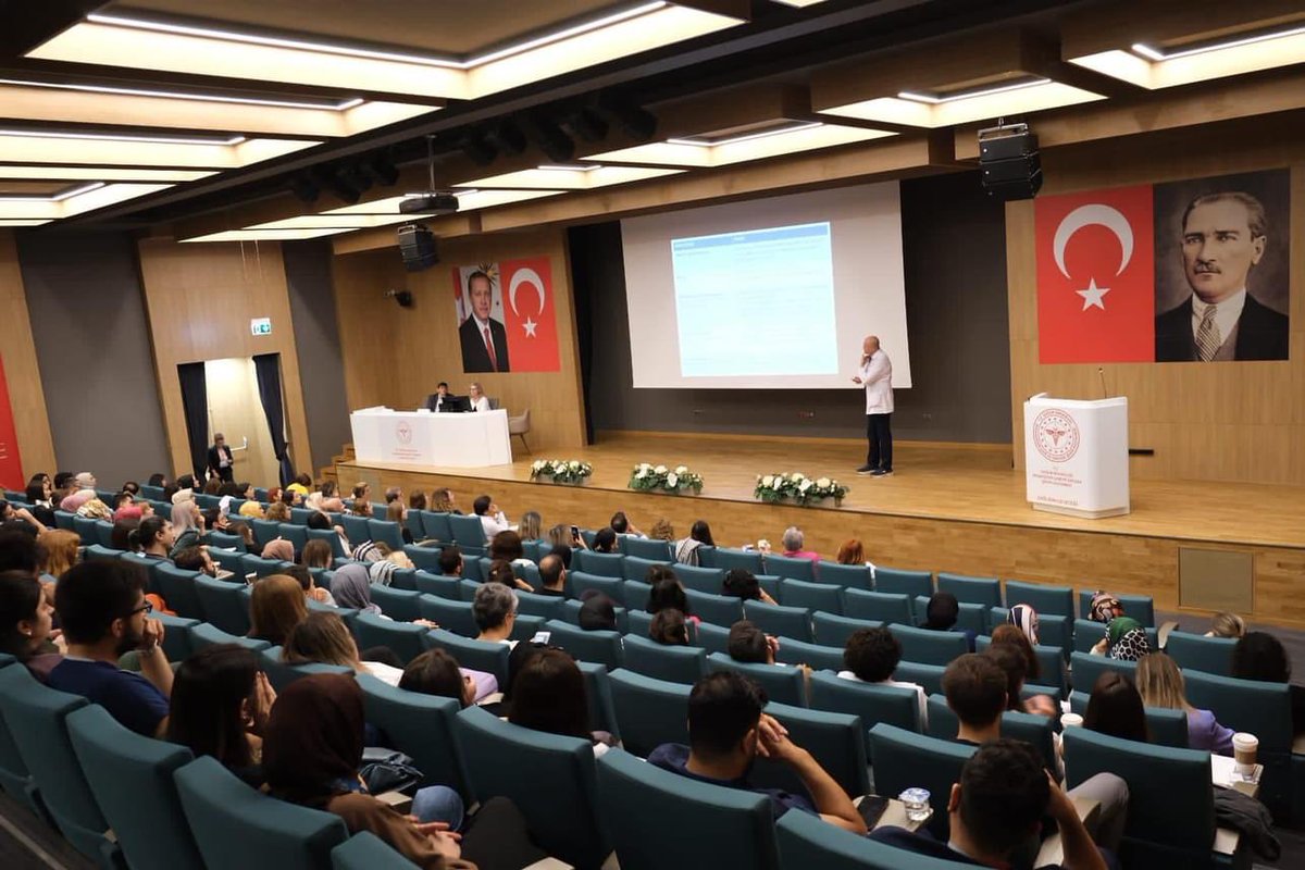 nurettin_yiyit's tweet photo. Türk Hastane İnfeksiyonları ve Kontrolü Derneği ile organize ettiğimiz Kateter Bakım Sanatı Toplantısına Başakşehir Çam ve Sakura Şehir Hastanesi olarak ev sahipliği yaptık.
#venöz #kateter #santral #SVK #PVK
#enfeksiyonkontrolhemşiresi #sehirhastanesi #sağlık #sağlığıngeleceği https://t.co/ZUDUigPIDn