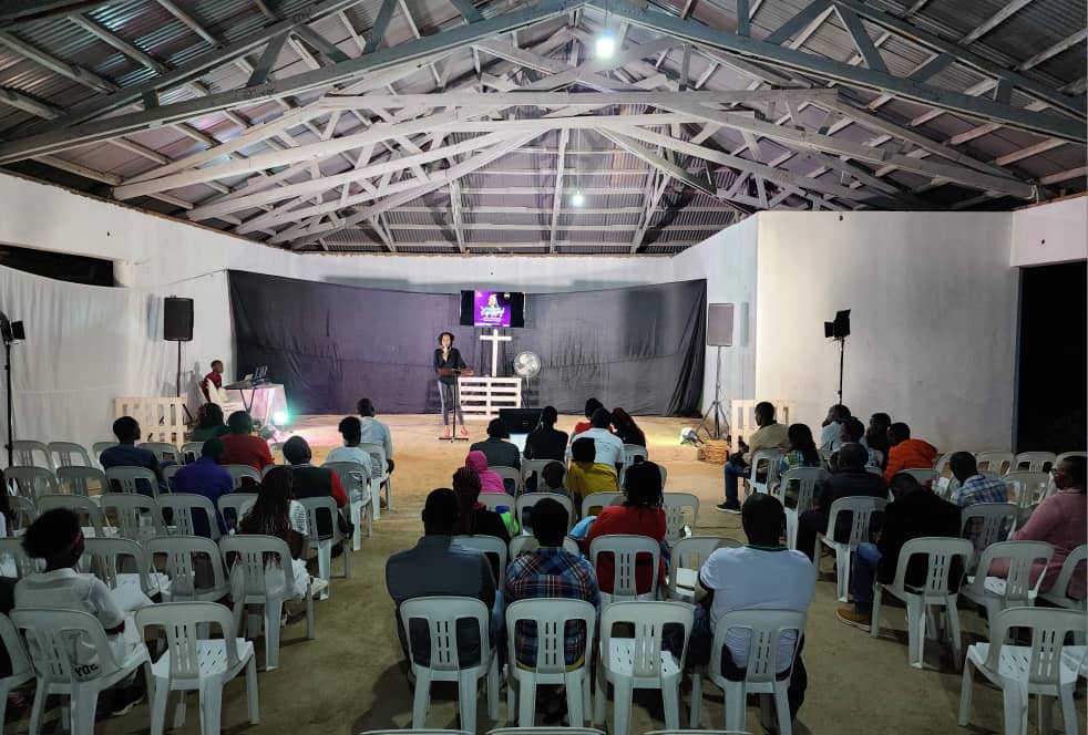 JeanKafuko's tweet photo. #ThoroughlyEquiped day one at Rena Gardens - Watuba .
Thank you Jesus.
#WHMatugga
#WorshipHarvest https://t.co/PlQ0tNTRuR
