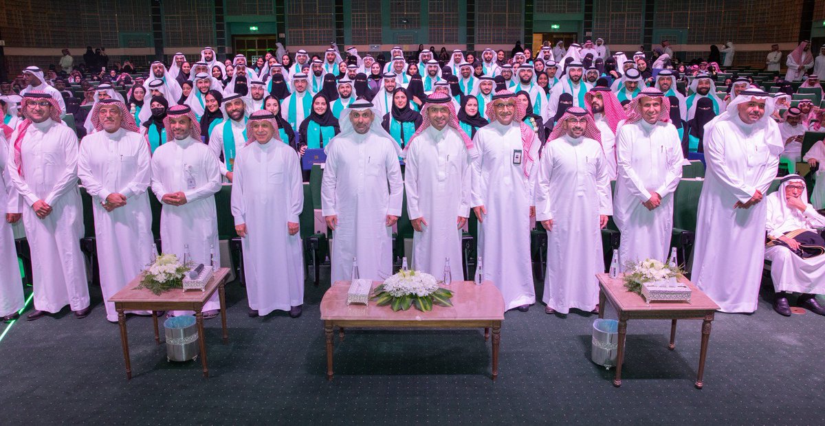 Cluster2_Riyadh's tweet photo. #وزير_الصحة يدشن 10 مشاريع أكاديمية وتدريبية للرعاية الصحية في #تجمع_الرياض_الصحي_الثاني 
#واس 

https://t.co/wG95MwCsVC https://t.co/WJXRIS7xic
