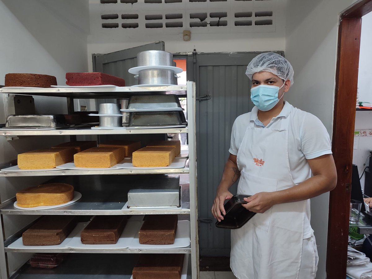 CamComercioSM's tweet photo. El proyecto Oportunidades Sin Fronteras de @USAID_Colombia  aporta a la promoción de la empleabilidad en la ciudad de Santa Marta. La empresa Pudines Machy @machy_sm  se unió como aliada de la iniciativa y hoy cuenta con seis usuarios del proyecto en su grupo de trabajo. https://t.co/3dYjv2Asu8
