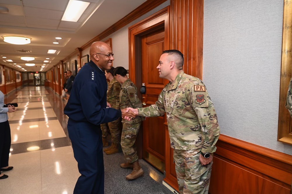 With each leadership opportunity I’ve had during my career, I’ve been honored, blessed, & proud. To serve alongside the best #Airmen in the world as the 22nd @USAirForce Chief of Staff was a tremendous privilege. Thank you for your courage & commitment to #AccelerateChange.