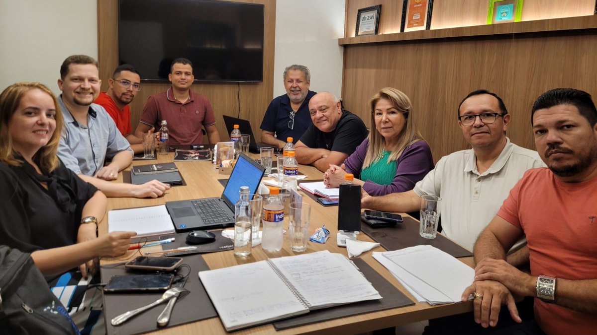 sinttelrn's tweet photo. Em mais uma rodada de negociação com a Brisanet, a empresa apresentou uma proposta que foi rejeitada pelos sindicatos do RN e CE por não atender as reivindicações dos trabalhadores. Uma nova rodada está agendada para ocorrer no próximo dia 11 de outubro.
https://t.co/kBoFSKbauN https://t.co/z8wp3X61Rm