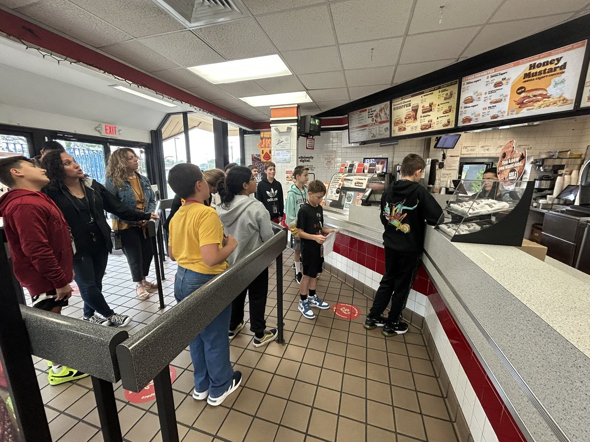 Kirsten Higgins tweet media