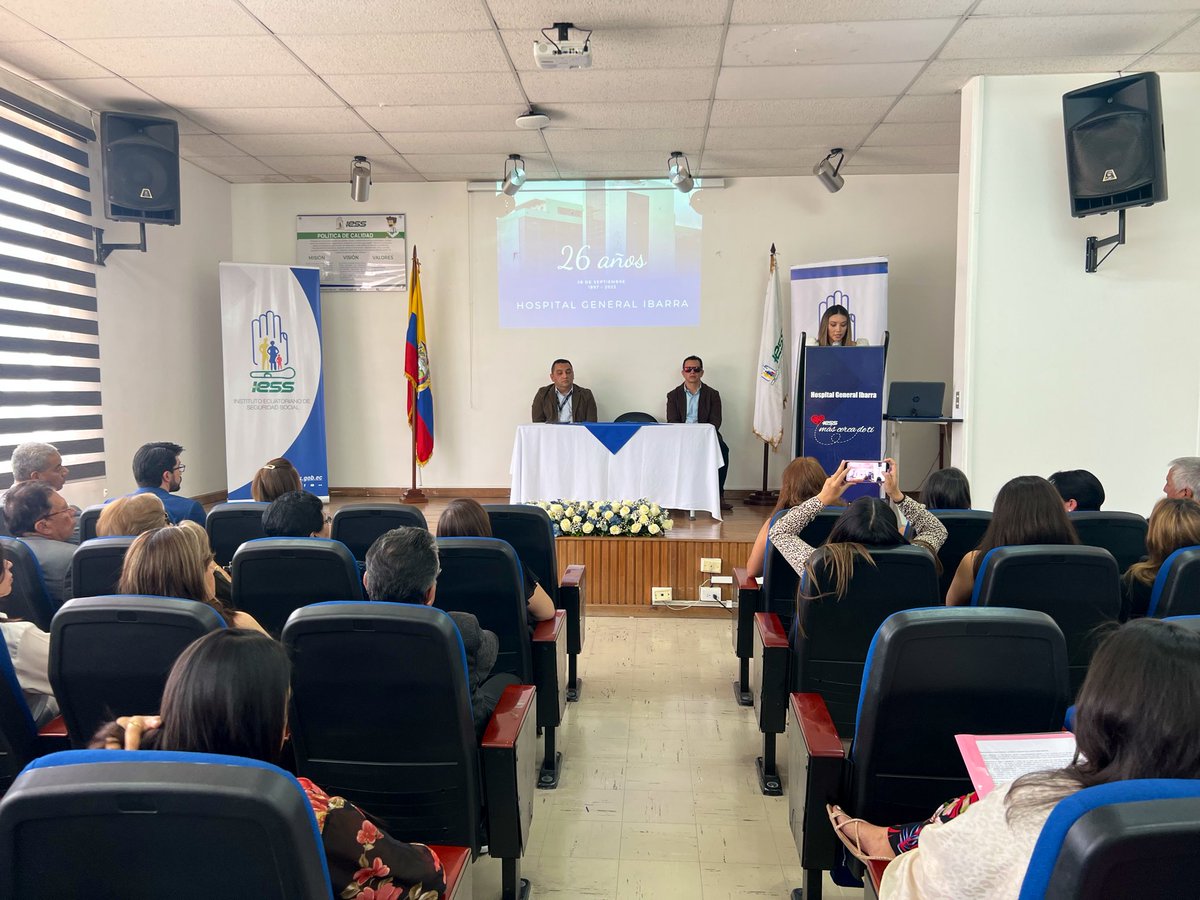 Imbabura_IESS's tweet photo. #IESSaTuServicio | Con una sesión solemne el Hospital General Ibarra del @IESSec conmemoró el Aniversario 2️⃣6️⃣ al servicio de la población afiliada, en el acto se reconoció a funcionarios de mayor trayectoria en esta casa de salud. https://t.co/r5he0K7JAg
