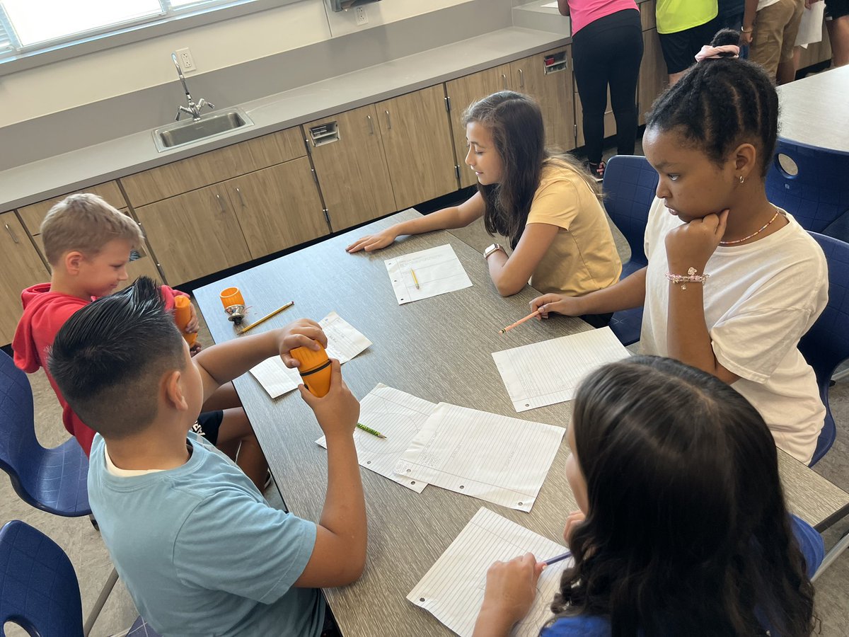 Danelle Price tweet media