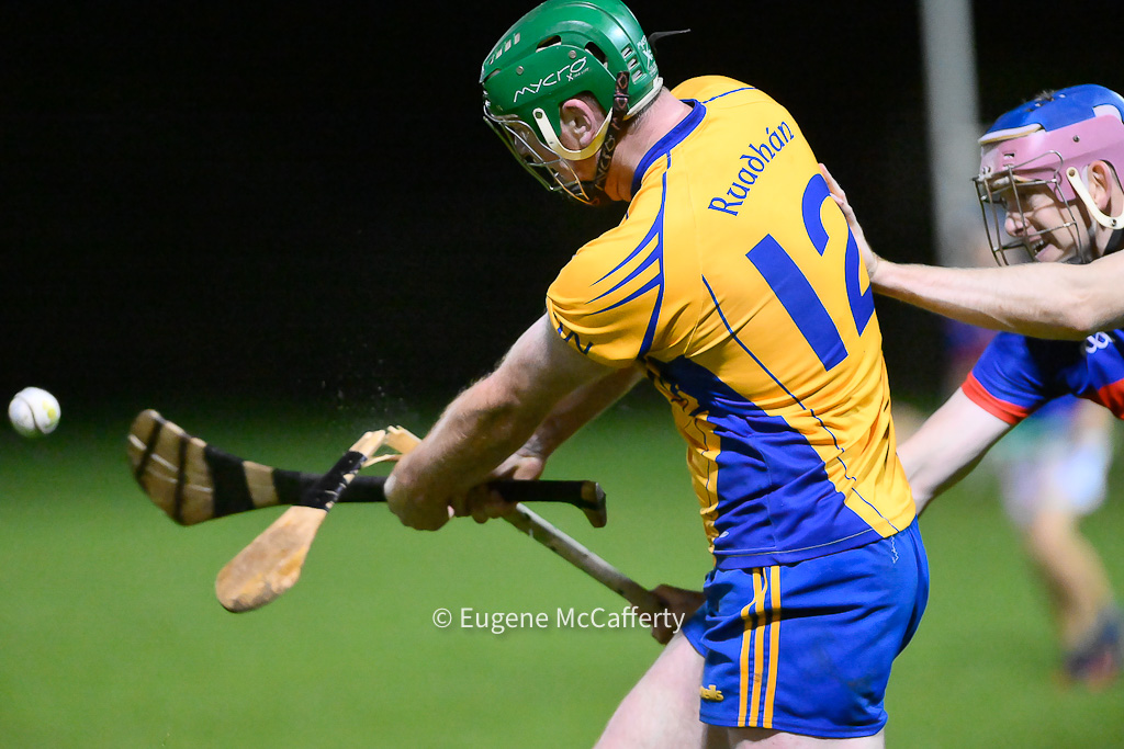 ClareChampion's tweet photo. Phil Lavin of Parteen-Meelick breaks his hurley in a clash with Ruan’s Aidan Lynch. Fulltime it’s @RuanGAA 2-16 @GAAParteen 1-13. Clare Intermediate Hurling Championship Quarter-Final. Photograph by @eugemccafferty. https://t.co/mCSLBEyijr