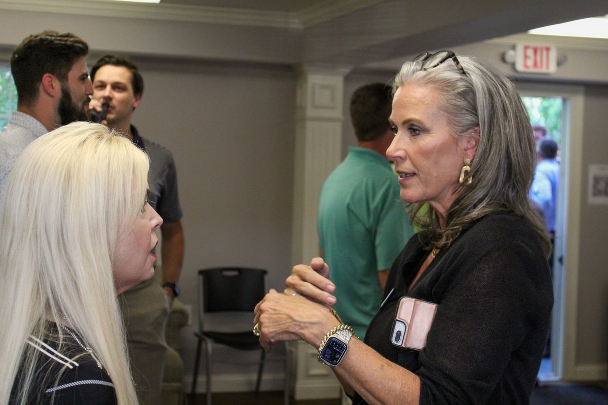 Last night, @LifeWorksAtWKU hosted a stellar BG Chamber Business After Hours! 🎉 Discover their mission in aiding autistic young adults towards independence:lifeworksatwku.org. Up next: Oct 17 Business After Hours sponsored by #ELPO at 1101 College St, 4:30-6:30 PM.