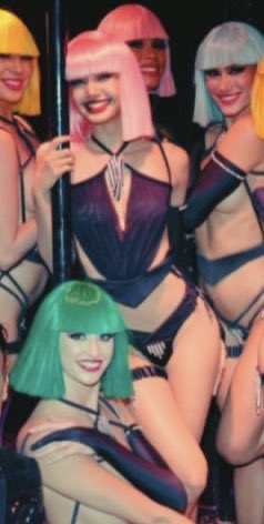 jenniesrenes's tweet photo. LALISA #LISAxCRAZYHORSEPARIS https://t.co/g4QVVYXTUP