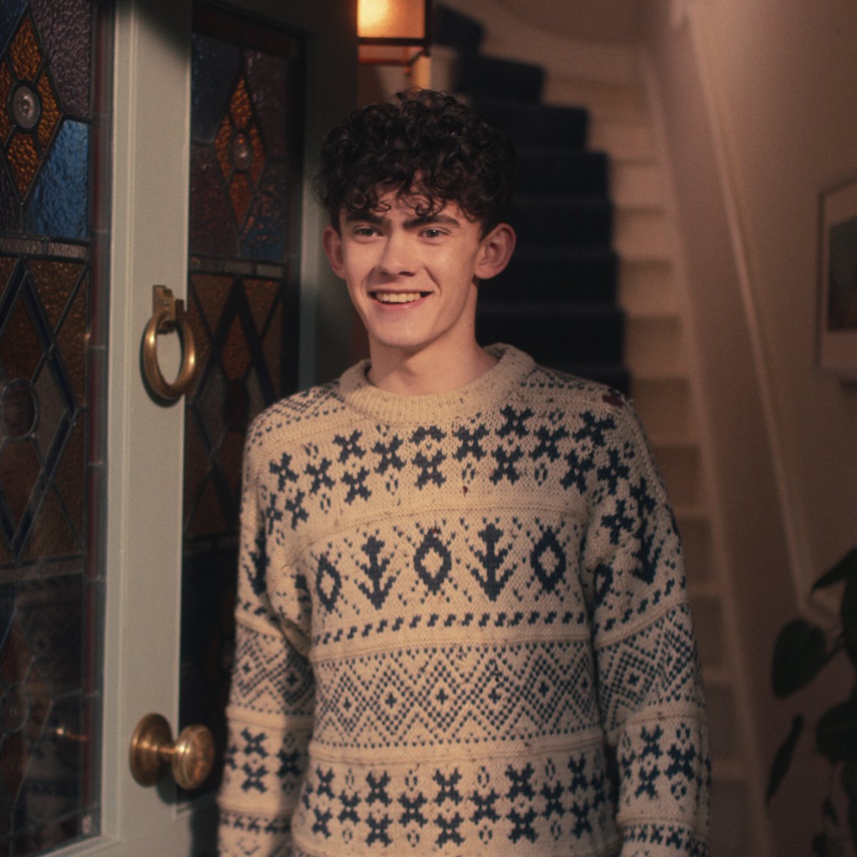 Most's tweet photo. Charlie is kinda the sweater weather king https://t.co/hqkMBMMpnF