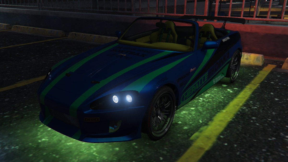Feed_Gamer's tweet photo. #GTA5 #ストグラFV
#Dinka #RT3000
S2...ゲフンゲフンRT3000買いました‼ スポコン仕様
音もええしコーナリングもええし走っててサイコー‼
でもやっぱり見た目まんまなんよなぁ... https://t.co/hbT302KDAu