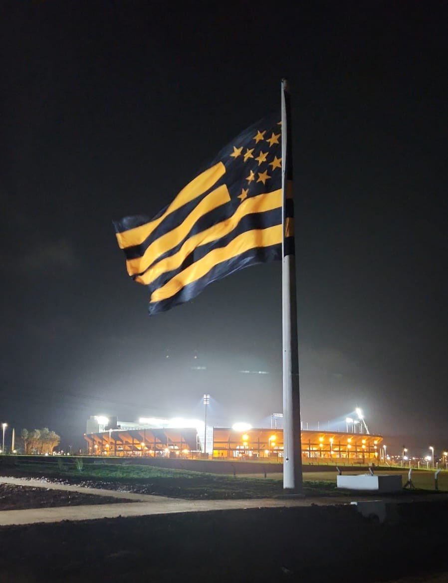 1️⃣3️⃣2️⃣💛