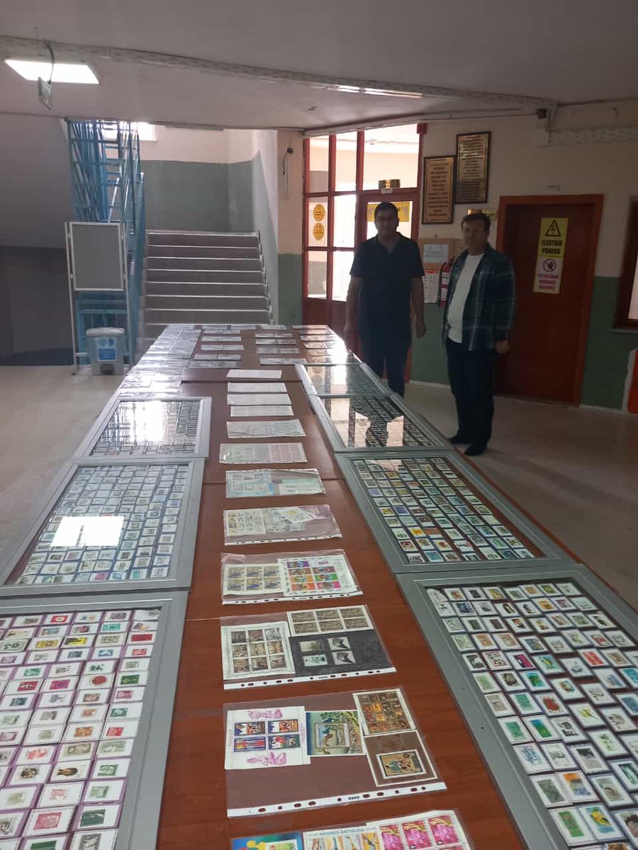 cihanbeylihaber's tweet photo. Cihanbeyli İmam Hatip lisesi pul koleksiyonu sergisi https://t.co/yJExN8U2VE