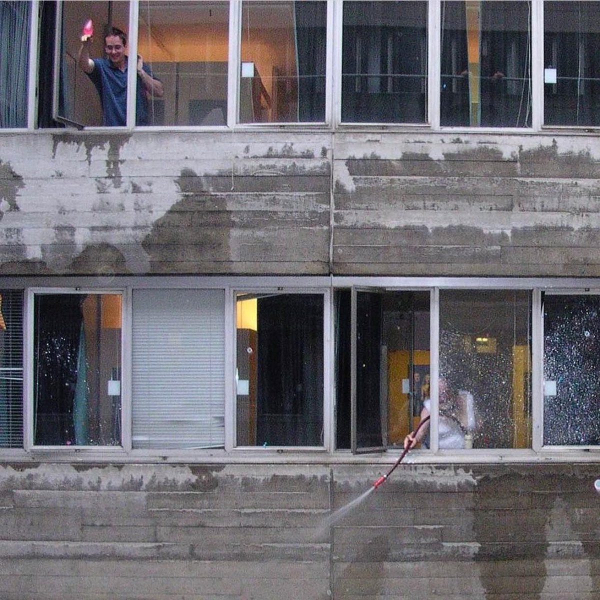 Courtesy of my friend <a href="/_AaronNeil/">Aaron Neil</a> - at the National Theatre, Gambon took to firing water pistols at actors smoking out of their dressing room windows. The other actors got water pistols too in retaliation. So Gambon rigged up a hose. Didn’t get that with Gielgud.