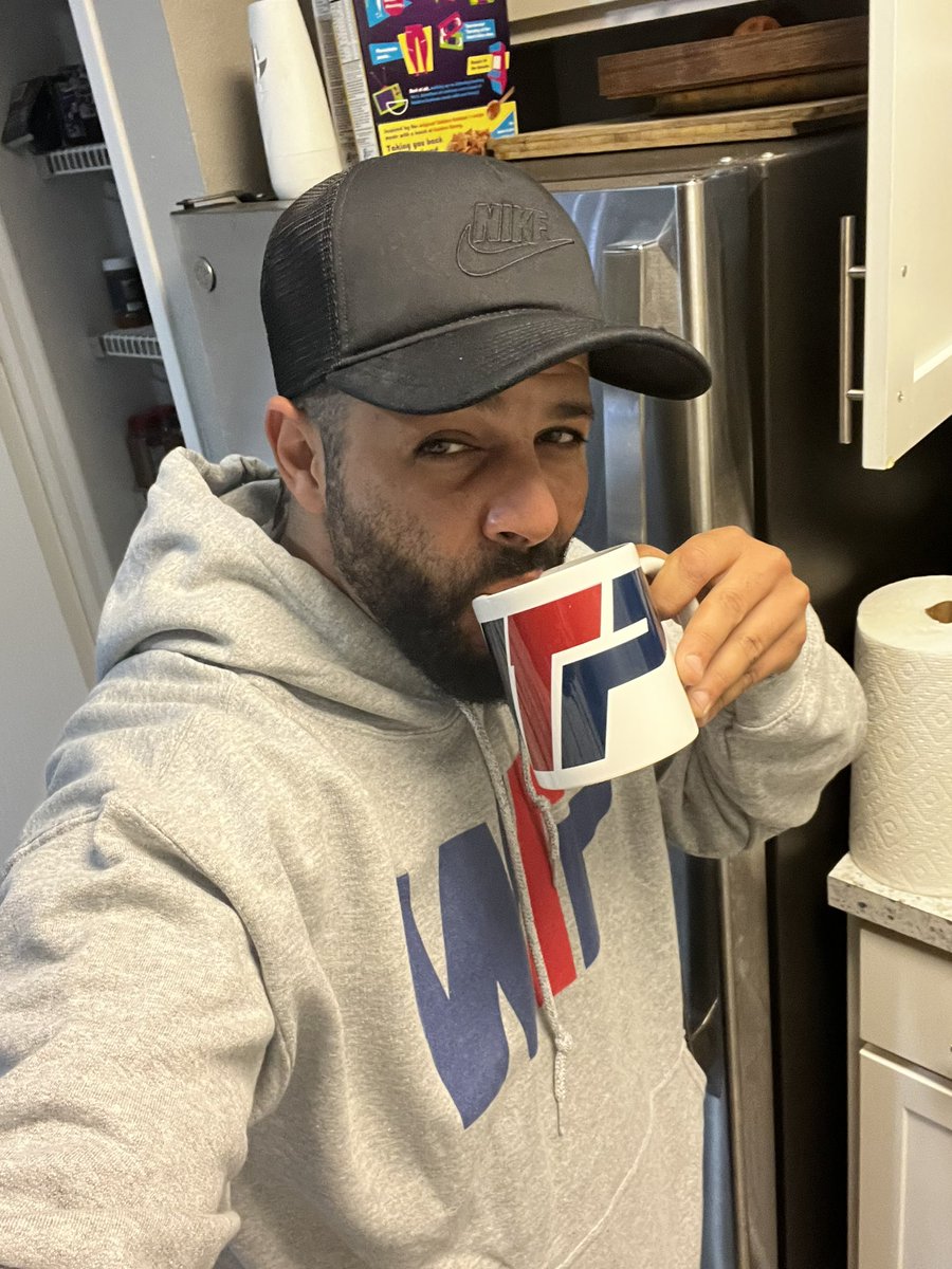 PartTime__Chef's tweet photo. Some say levels… #wtp  #1pred #season17 @PlayApex @wethepeople1 @NottMohammad #VIP https://t.co/qYNLO6Yvjo