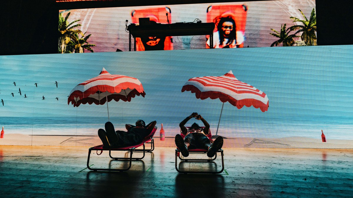 notchvfx's tweet image. “This album speaks for itself, and with Notch, we could easily make visuals that stood out and complemented the high quality of the songs and our rendered 3D content," says Jaycob Luque, Creative &amp;amp; Technical Director at MJL Visions, about their work for KAYTRAMINÉ (@KAYTRANADA &amp;amp;…