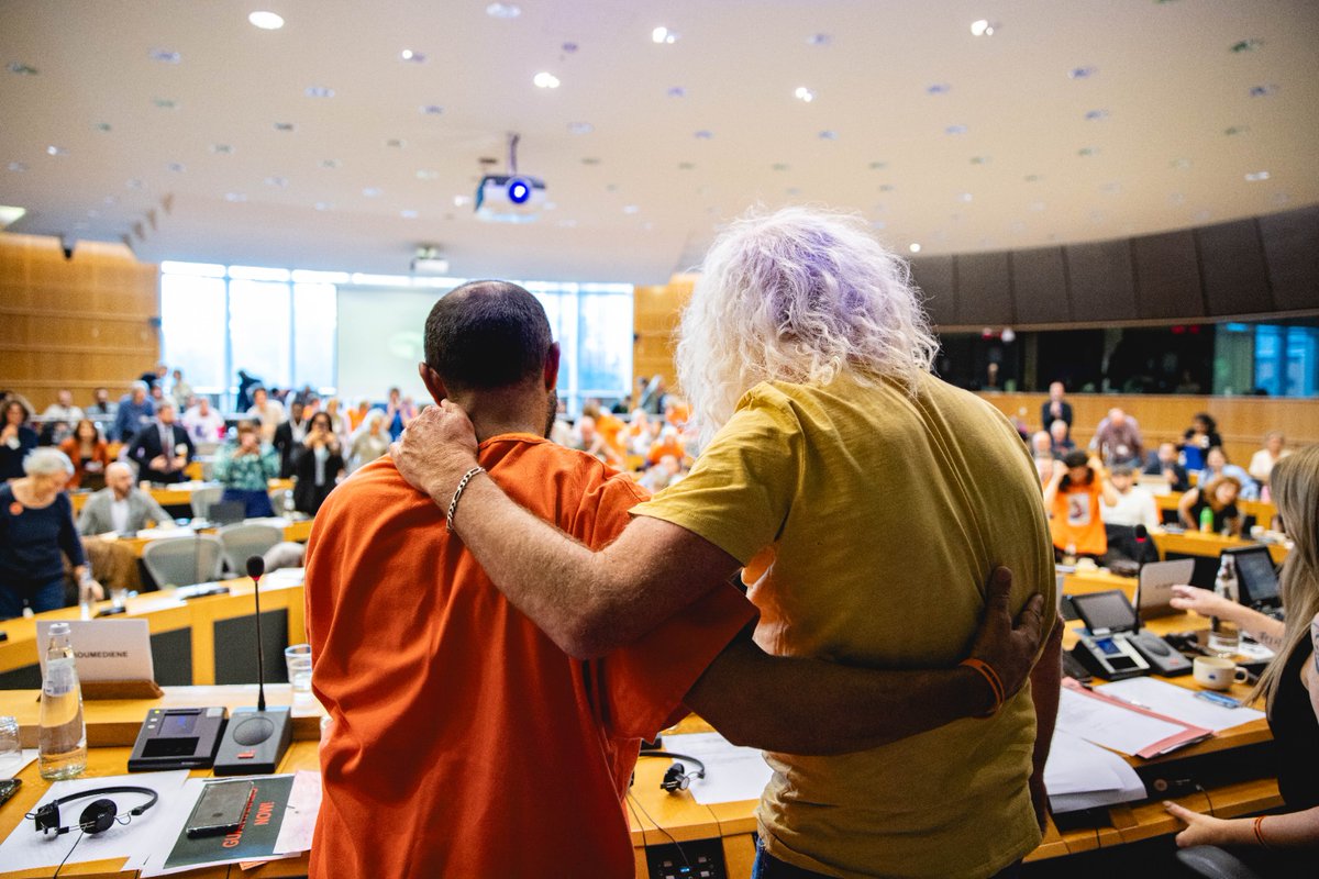 An amazing #CloseGuantanamo event in the #EuropeanParliament today with 4 former Guantanamo prisoners inc @MansoorAdayfi author of 'Don't Forget us Here', American lawyers, September Eleventh Families, UN Special Rapporteur Fionnuala Ni Aolain, @GuantanamoAndy and others....