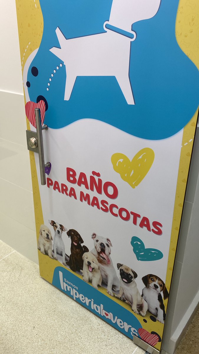 supermonica_18's tweet photo. Cómo tenedora de mascota agradezco al #CentroComercialPlazaImperial por pensar en nosotros y crear un espacio para las necesidades de las mascotas. Muy buena idea @PlazaImperial https://t.co/Oa2dHfUV5t