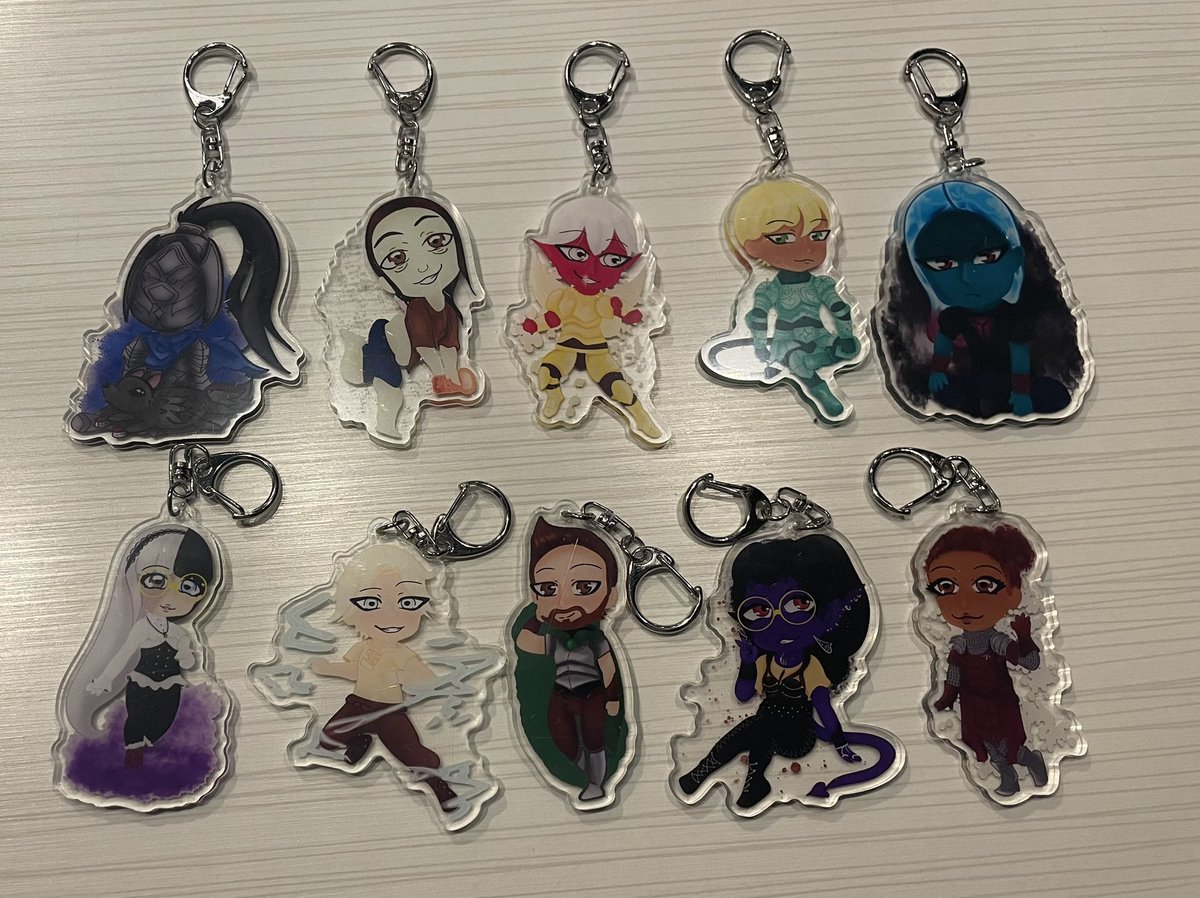 vylyra_ondrea's tweet image. It feels so surreal to have my art on KEYCHAINSSS ;u; D&amp;amp;D characters none the less
#ArtistOnTwitter #dungeonsanddragons #cutekeychains #chibiart