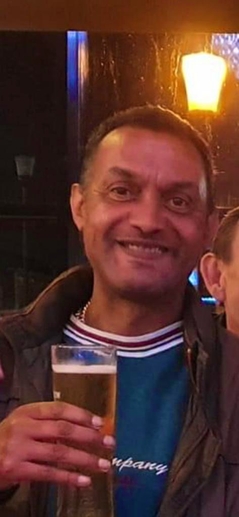 Appeal to all fellow North Enders #pnefc It’s with great sadness that a lifelong PNE fan David Graham passed away yesterday at the age of 59. Could we please join in a minutes applause on 59min of the game this Saturday in memory of Dave’s life 👏🏻🤍