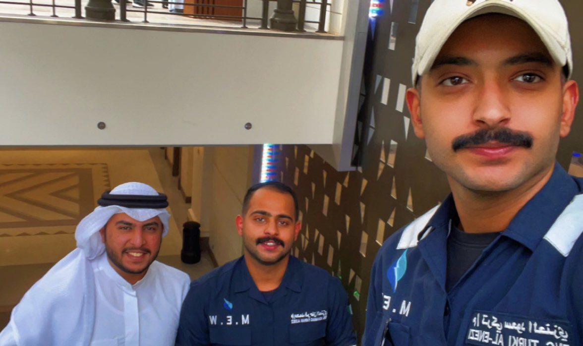 ابشر بوقفة تقسم الارض نصين
وابشر بعزك لا دعا لازم الصوت 🔥

كل الدعم والتأييد لرئيس القائمة التربوية❤️💙

"سلطان محمد المهيد العنزي "

ابشر بالسسعد يالريس وجهز ختمك🔥❤️💙
<a href="/ismmx1/">سلطان المهيد</a> 
#tarbaweya