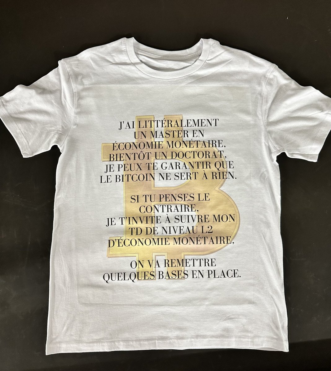 StarkCrypto3's tweet image. 🎁 GIVEAWAY 

▫️2 T-Shirts a gagner !

▫️Like/RT/Commente pour gagner une de ces merveilles!

▫️@MygaleCrypto recevra son exemple OFC!

🍀Good luck 🍀