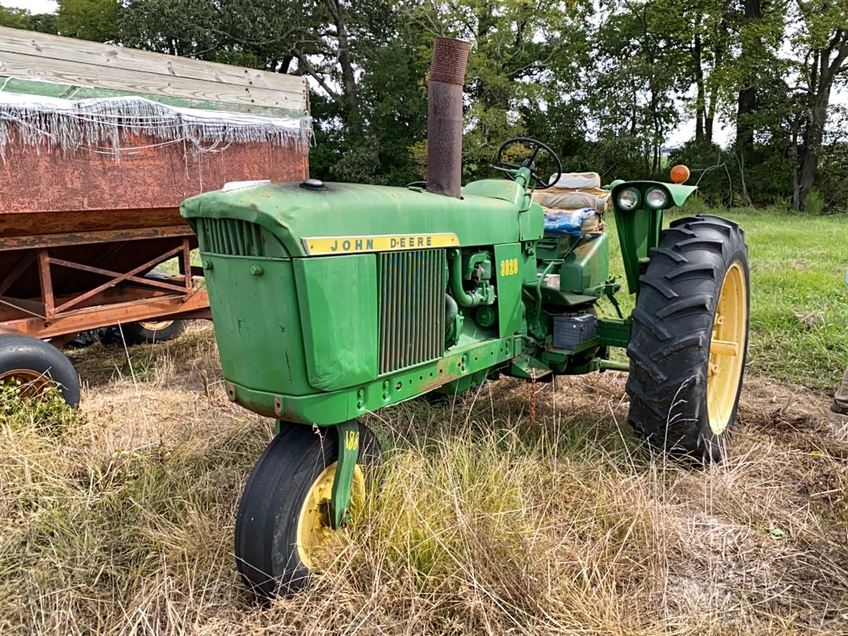 MachineryPete's tweet photo. Looking ahead a bit...Nov. 4 collector estate auction in Elizabeth City, NC for Donnie Gene Jones. Sale by my friends at Rich &amp; Rich Bonded Auctioneers. Check out 300+ Lots for sale here: https://t.co/fjRKeOHKo2 https://t.co/N5rCqYdQ7z