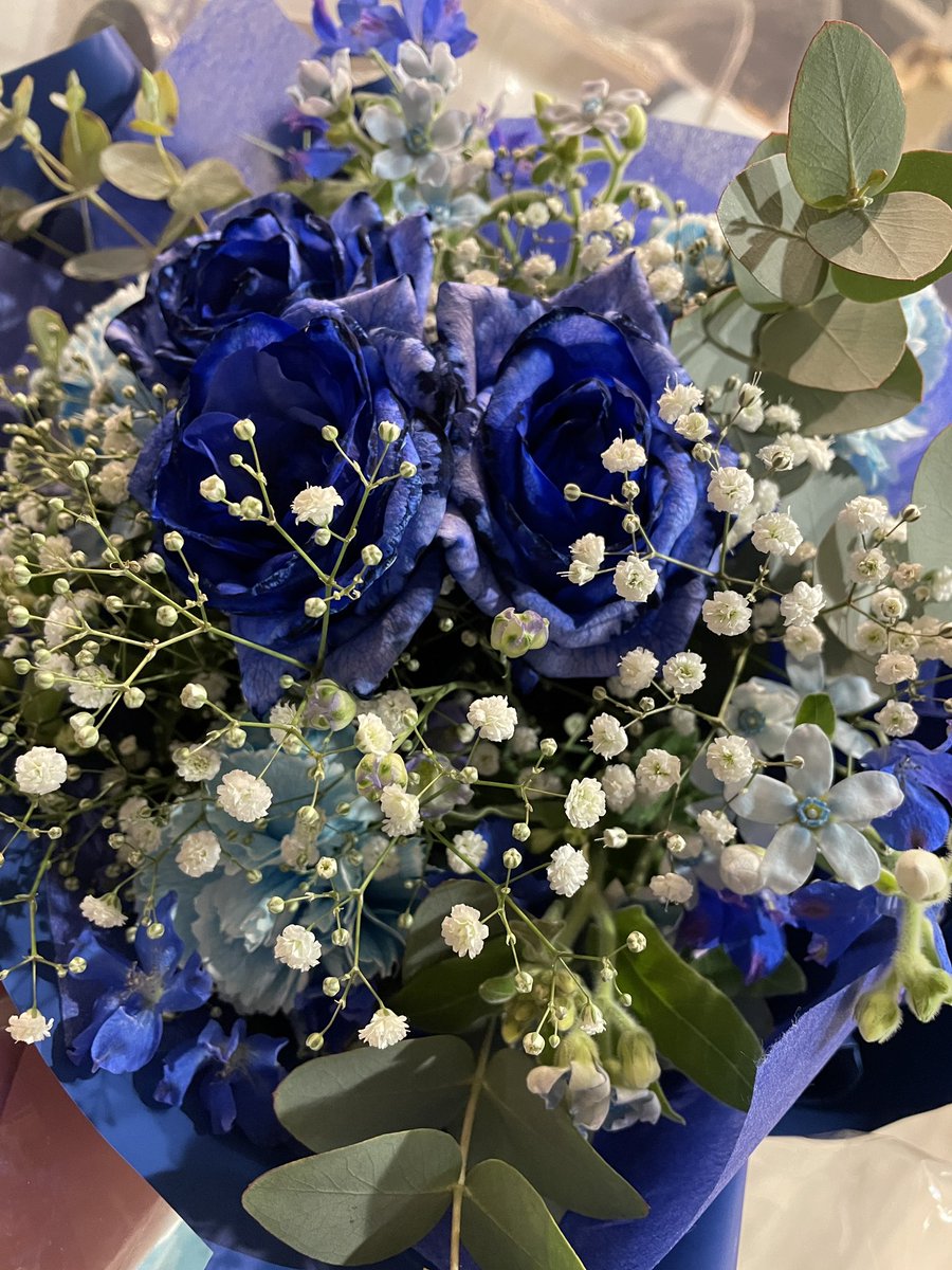 dameomasa's tweet photo. 職場のみんなありがとう！
今日は14年間勤めた会社のみんなが送別会を開いてくれました😊🌸
これからの人生楽しんでいきます！🏋️‍♂️🏄‍♂️
#日常 #Vlog https://t.co/rooMpG8gd0