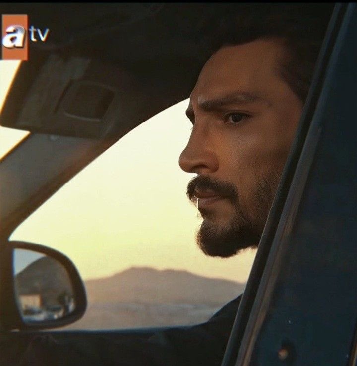 yapılanların farkındayız ilhanın yanındayız

İlhanŞen VarsaVarız