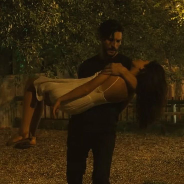 yapılanların farkındayız ilhanın yanındayız

İlhanŞen VarsaVarız