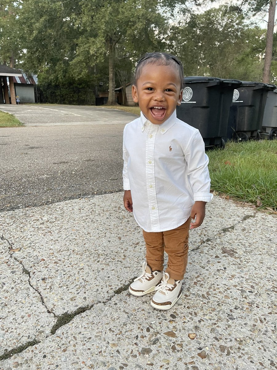 Chyvonneee's tweet photo. So in love with what i created ๐ฅบ๐ค
#fallpictures๐ https://t.co/aQZfPiOqqO